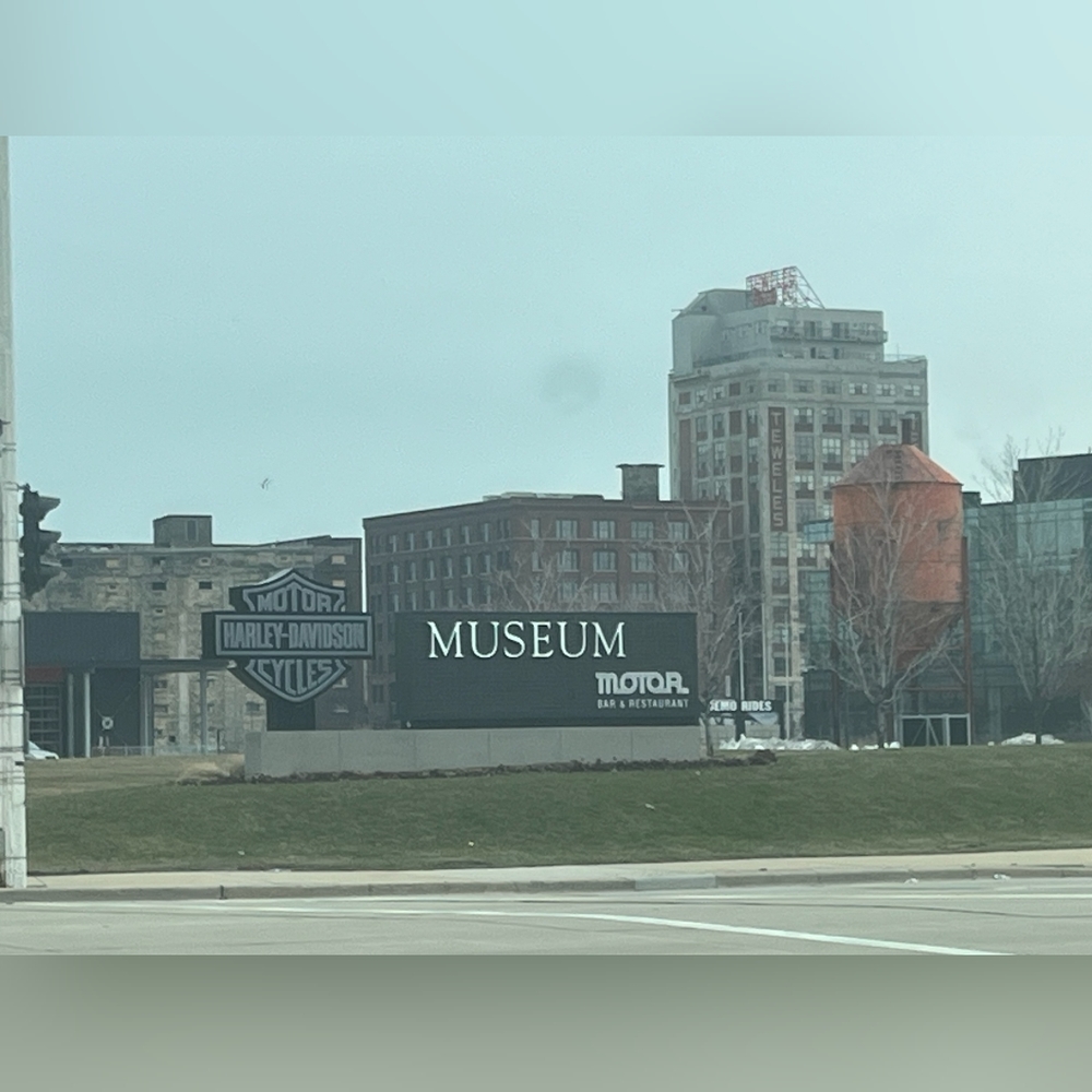 Meet your Posher, Sherri